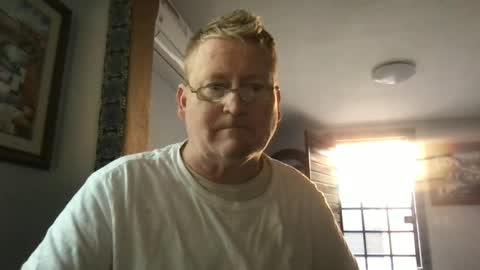 Hola online show from 12/30/24, 03:46