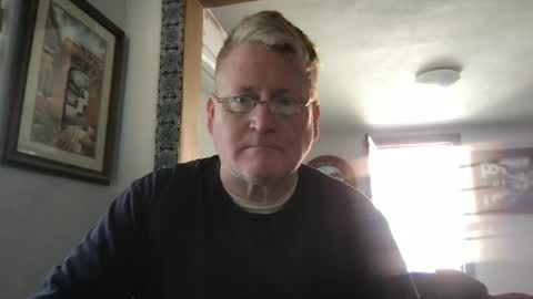 Snapshot of tomascausa chatting on 02/03/25, 06:28 Hola online show from 02/03/25, 06:28