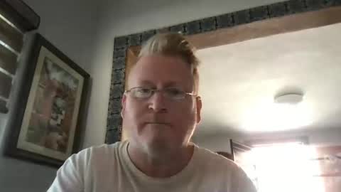 Snapshot of tomascausa chatting on 02/07/25, 06:13 Hola online show from 02/07/25, 06:13