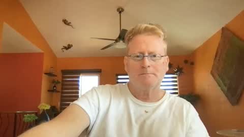 Hola online show from 02/19/26, 06:48