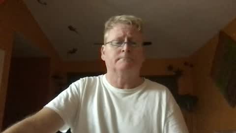 Snapshot of tomascausa chatting on 03/01/26, 04:14 Hola online show from 03/01/26, 04:14