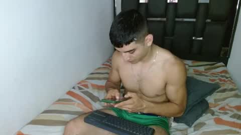 tomaz_18 online show from 04/21/26, 01:42