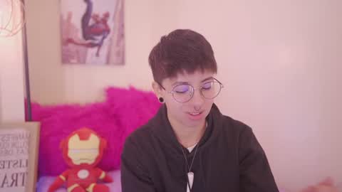 Snapshot of tomboy_tommy chatting on 07/04/26, 05:52 Tommy online show from 07/04/26, 05:52