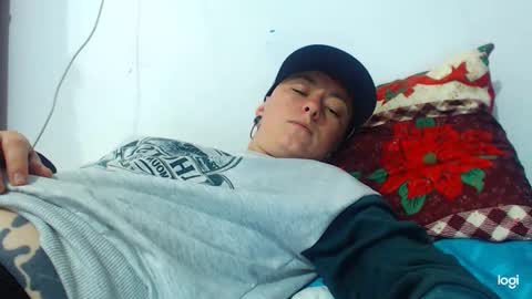 Blue online show from 01/03/25, 02:43