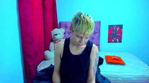 tomboygirl69 online show from 01/18/25, 07:04