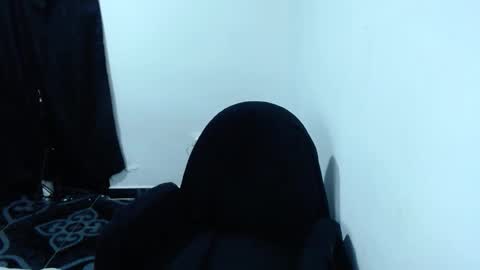 tomboygirl69 online show from 12/18/25, 09:54