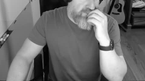 Snapshot of tombrockmoen2 chatting on 03/22/26, 05:11 tombrockmoen2 online show from 03/22/26, 05:11