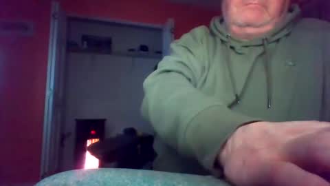 tomcat4848 online show from 02/19/25, 04:34