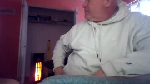 tomcat4848 online show from 12/17/25, 05:30