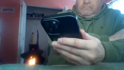 tomcat4848 online show from 02/11/26, 08:36