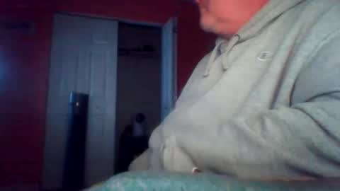 tomcat4848 online show from 05/19/26, 01:56