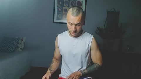 tomDavisXl online show from 05/18/26, 01:45
