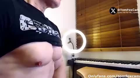Snapshot of tomfoxcam chatting on 07/03/26, 03:13 Tom Fox online show from 07/03/26, 03:13
