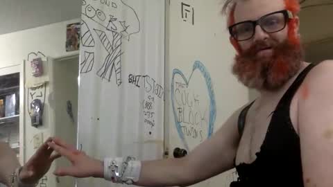 Snapshot of tomfrummyspace chatting on 05/23/26, 10:36 tomfrummyspace online show from 05/23/26, 10:36