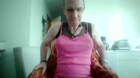 Snapshot of tomislav321 chatting on 04/08/26, 04:29 tomislav321 online show from 04/08/26, 04:29