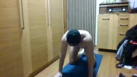 Snapshot of tomixedge chatting on 12/15/25, 05:06 tomixedge online show from 12/15/25, 05:06