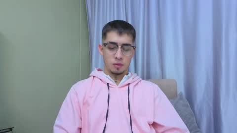 Tomas online show from 05/03/26, 12:22