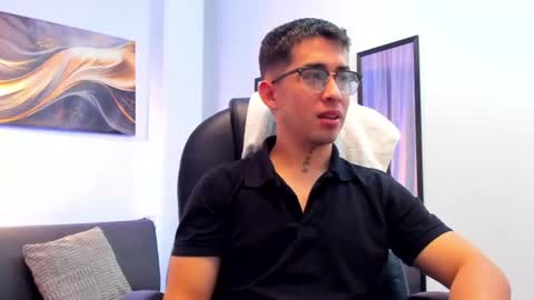 Tomas online show from 06/23/26, 12:25