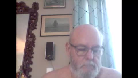 Snapshot of tommierose chatting on 12/06/24, 02:17 Tommie online show from 12/06/24, 02:17