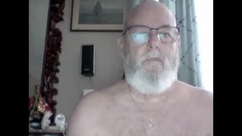 Snapshot of tommierose chatting on 01/11/25, 04:46 Tommie online show from 01/11/25, 04:46