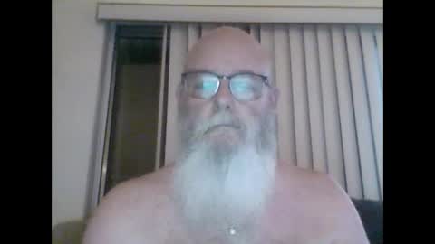 Snapshot of tommierose chatting on 09/18/25, 10:34 Tommie online show from 09/18/25, 10:34