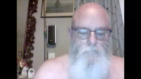 Snapshot of tommierose chatting on 09/26/25, 11:14 Tommie online show from 09/26/25, 11:14