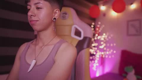 Blue  online show from 02/18/25, 12:26