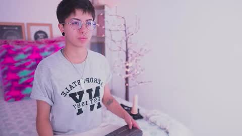 Blue  online show from 09/12/25, 01:17