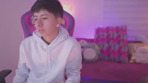 Blue  online show from 11/10/25, 12:37