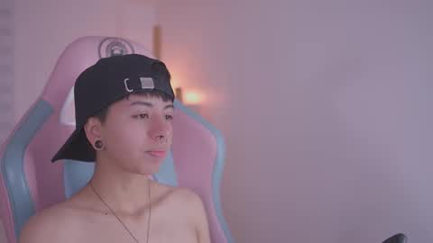 Blue  online show from 11/24/25, 12:27