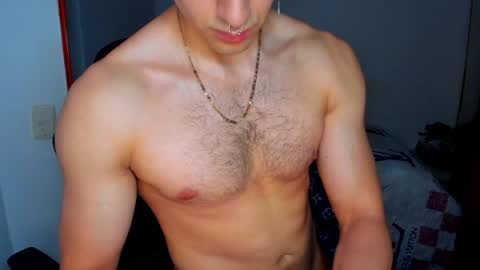 Snapshot of tommy_bred chatting on 01/28/25, 12:05 Twitter BreddTommy IG tommy bredd online show from 01/28/25, 12:05