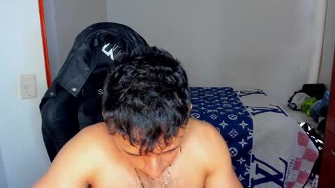 Snapshot of tommy_bred chatting on 02/02/25, 04:22 Twitter BreddTommy IG tommy bredd online show from 02/02/25, 04:22