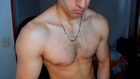 Snapshot of tommy_bred chatting on 03/03/25, 09:26 Twitter BreddTommy IG tommy bredd online show from 03/03/25, 09:26