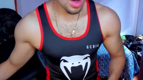 Snapshot of tommy_bred chatting on 09/23/25, 05:38 Twitter BreddTommy IG tommy bredd online show from 09/23/25, 05:38