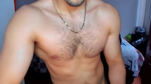 Snapshot of tommy_bred chatting on 10/01/25, 06:47 Twitter BreddTommy IG tommy bredd online show from 10/01/25, 06:47