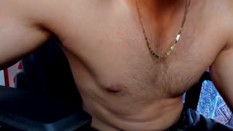 Snapshot of tommy_bred chatting on 12/03/25, 06:50 Twitter BreddTommy IG tommy bredd online show from 12/03/25, 06:50