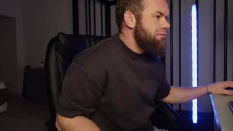  tommy burnzzz  online show from 02/26/25, 02:37