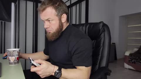  tommy burnzzz  online show from 03/03/25, 09:00