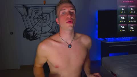 Snapshot of tommy_cumfinger chatting on 12/11/24, 02:44 Tommy online show from 12/11/24, 02:44