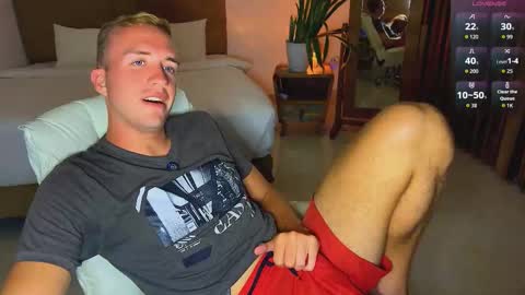 Snapshot of tommy_cumfinger chatting on 03/03/26, 11:05 Tommy online show from 03/03/26, 11:05