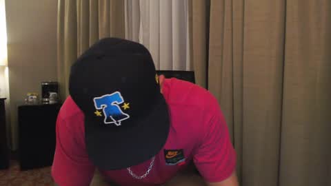 Snapshot of tommy_knuckles chatting on 12/29/24, 06:14 Tommy online show from 12/29/24, 06:14