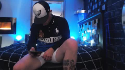 Tommy online show from 12/02/25, 06:19