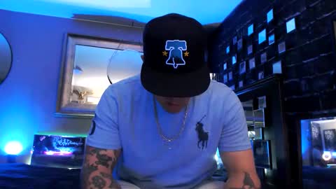 Snapshot of tommy_knuckles chatting on 03/01/26, 06:21 Tommy online show from 03/01/26, 06:21