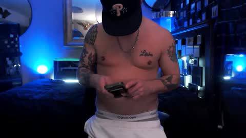 Snapshot of tommy_knuckles chatting on 03/03/26, 06:58 Tommy online show from 03/03/26, 06:58