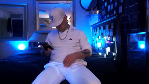 Snapshot of tommy_knuckles chatting on 03/17/26, 06:55 Tommy online show from 03/17/26, 06:55