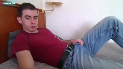Snapshot of tommy_rafs chatting on 03/24/26, 12:54 Thomas online show from 03/24/26, 12:54