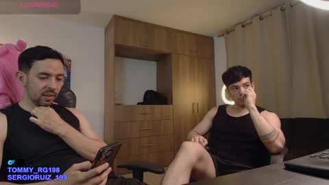 Snapshot of tommy_raym0ndg chatting on 04/15/26, 01:23 tommy_raym0ndg online show from 04/15/26, 01:23