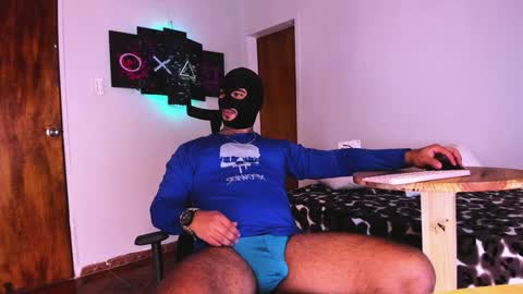 tommy_sccott online show from 12/14/24, 04:56