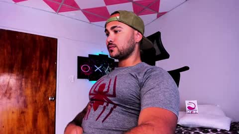 tommy_sccott online show from 01/05/25, 02:49