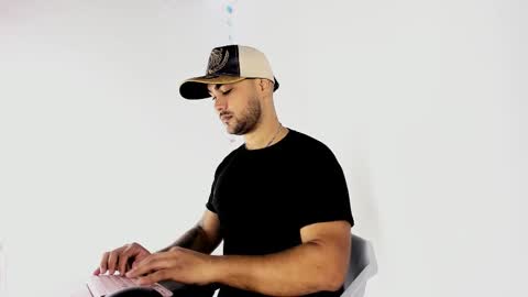 tommy_sccott online show from 09/09/25, 10:20